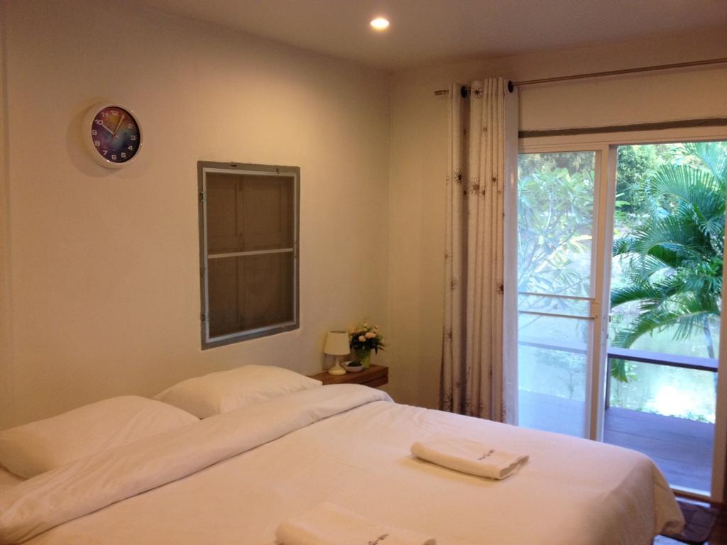Norn Nab Dao Rimphu Resort Chiang Khan Chambre photo